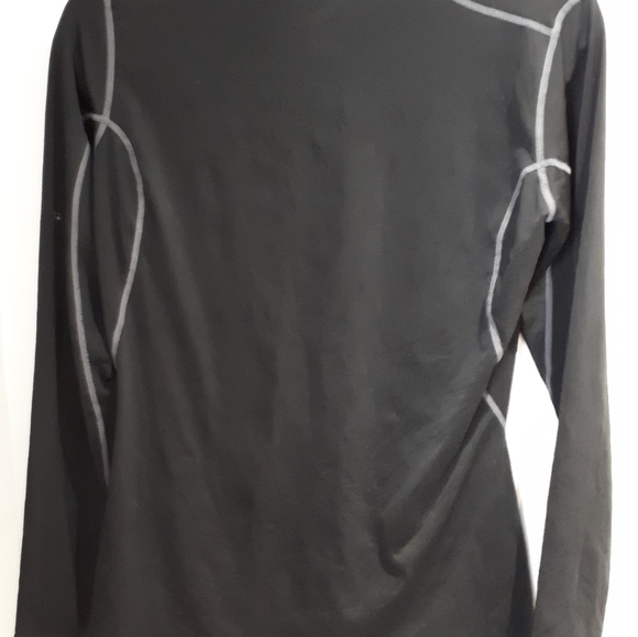 Nike workout top - Picture 2 of 3